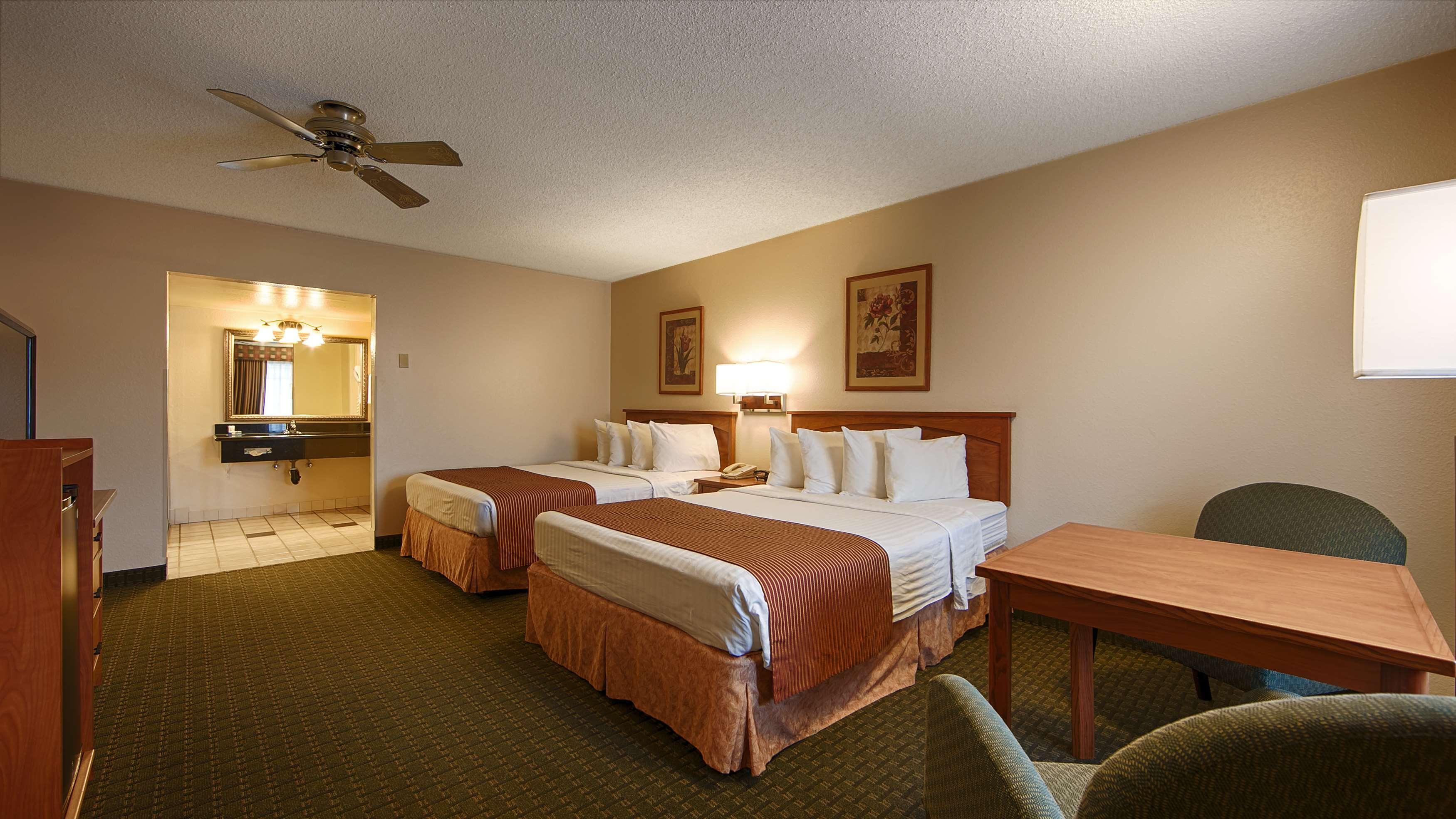 Surestay By Western Hotel 3*